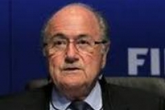 Blatter réélu  président de la FIFA frappée par un scandale 