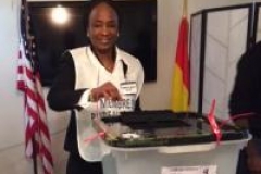 Dépouillement du vote en Guinée et tendances aux USA