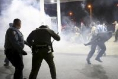 Un jeune Noir abattu par un policier près de Ferguson