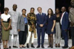 Macron baratine la jeunesse africaine
