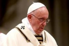 Le pape célèbre Noël sur fond de tensions terroristes